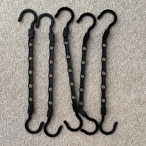 Black Hanging Strap Set